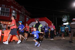 BIB: 
                            <button type="button" onclick="openModal(26263622)" class="btn btn-primary btn-sm float-right btn-popup" data-toggle="modal" data-target=".modal-high-quality">
                        <i class="fas fa-shopping-cart"></i> Add to Cart
                    </button>
                                            <button type="button" onclick="isThisMe(26263622, true)" class="btn btn-success btn-sm float-right btn-popup btn-isme hidden" data-toggle="tooltip" data-placement="bottom" title="นี่คือรูปของคุณใช่ไหม คลิกที่นี่เพื่อเอาเข้าอัลบั้ม">
                        <i class="fas fa-plus"></i> Add to album
                    </button>
                    <button type="button" onclick="isThisMe(26263622, false)" class="btn btn-warning btn-sm float-right btn-popup btn-isnotme hidden">
                        <i class="fas fa-ban"></i> Remove from album
                    </button>